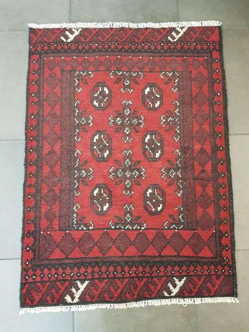 RED AFGHAN PERSIAN CARPET SIZE 115 X 75 CM