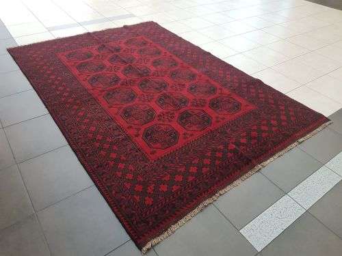 STUNNING AFGHAN ELEPHANT DESIGN CARPET 300 X 200 CM