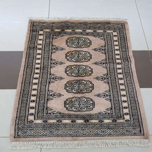 Fine BUKHARA CARPET 91 x 63 cm