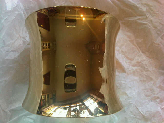 Stunning gold cuff