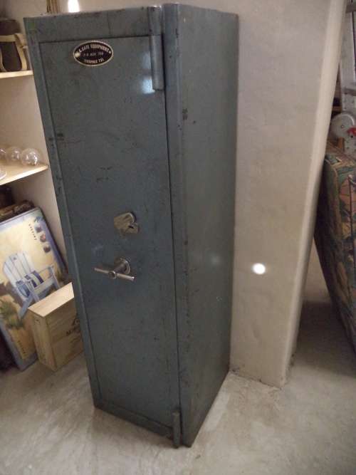 RIFLE - GUN SAFE