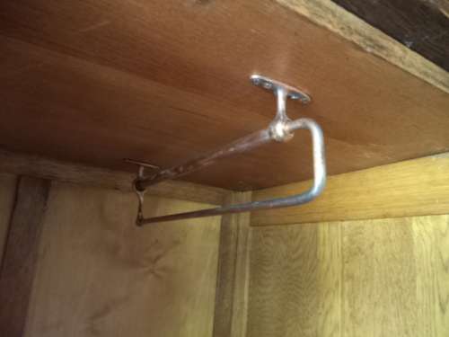 BEAUTIUL OAK WARDROPE / CUPBOARD