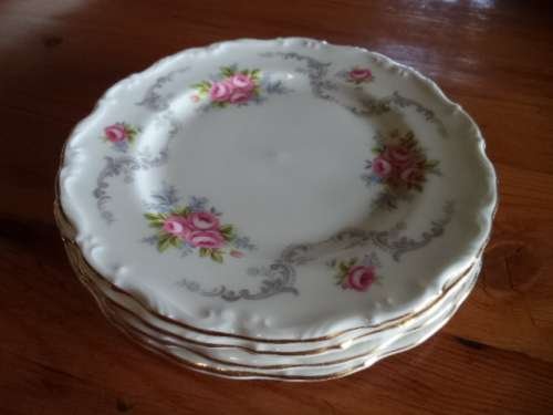 4 Beautiful Royal Albert Cake Plates - Tranquillity