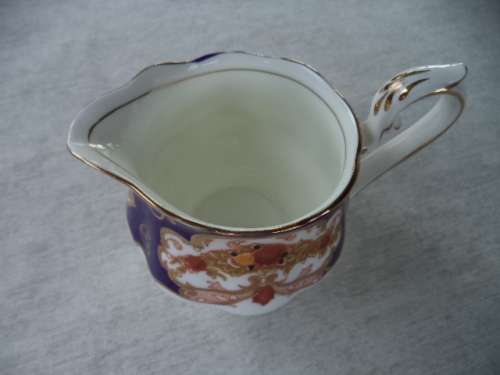 ROYAL ALBERT - HEIRLOOM - MILK OR CREAM JUG