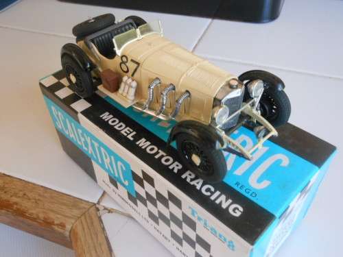 SCALEXTRIC --MERCEDES SSK --SLOTCAR
