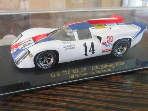 FLY---LOLA --SEBRING1969