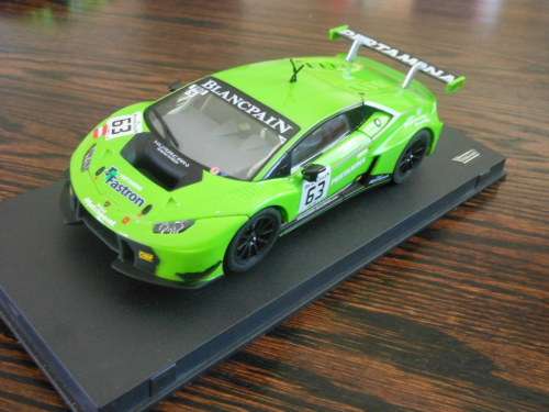 CARRERA---LAMBORGINI---LOT 2