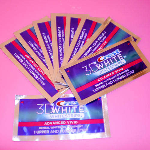 Crest 3d Whitestrips- World No 1 Teeth Whitening System - Free Shipping!