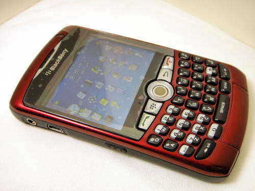 MINT CONDITION BLACKBERRY ****RED**** 8310 CURVE