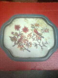 SMALL VINTAGE tray- R1 start