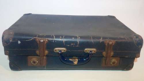 Antique / vintage suitcase