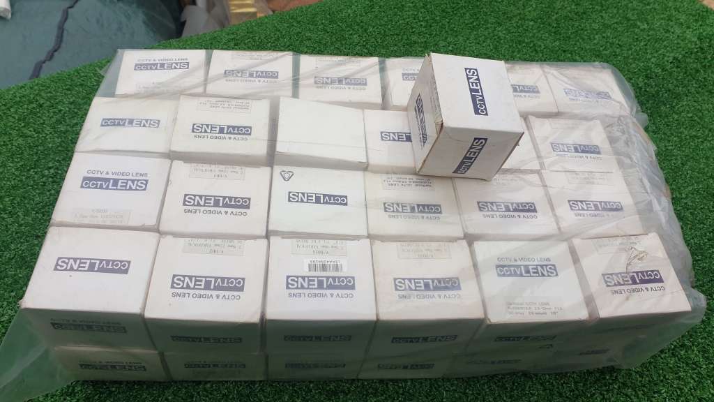 CCTV Camera, IR 3.5-8mm, F1.4  (BID PER EACH PIECE)!!!