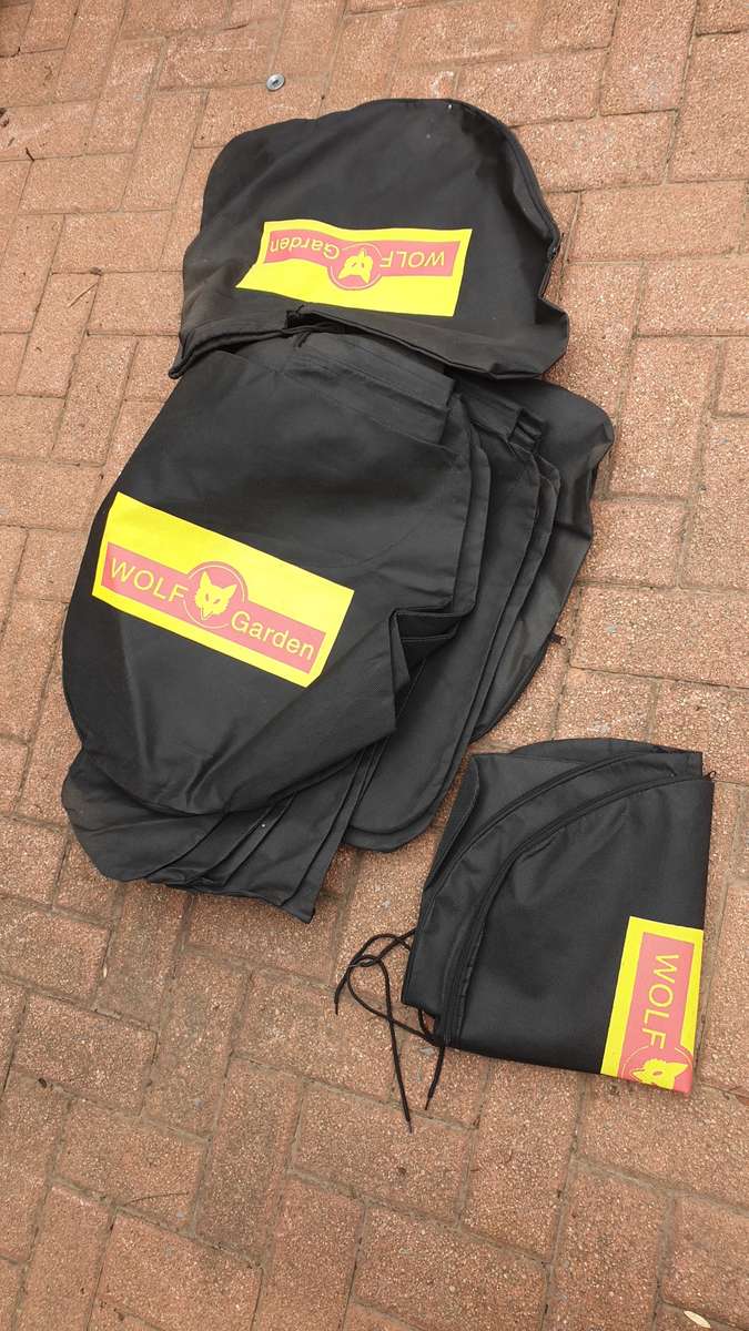 Wolf Zippable High Quality Leaf Blower (BID PER BAG)!!!