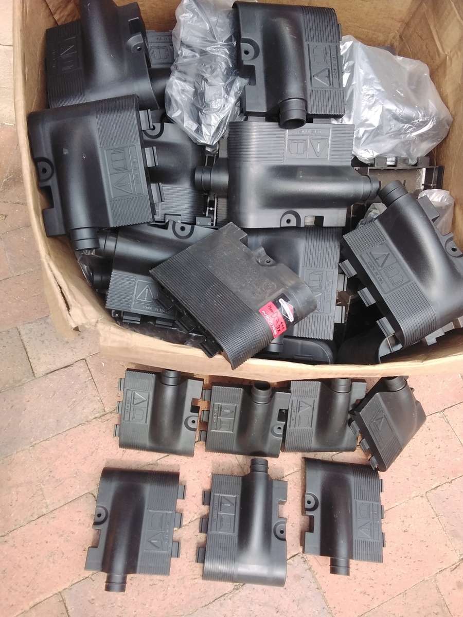 Briggs & Stratton UNLABELLED Outer Air Filter Cover (BID PER PIECE)!!!