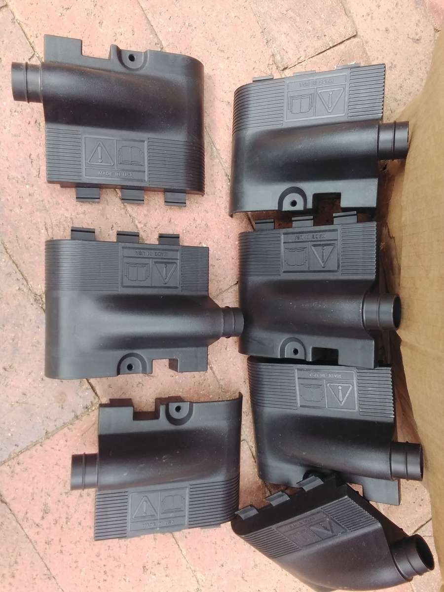 Briggs & Stratton UNLABELLED Outer Air Filter Cover (BID PER PIECE)!!!