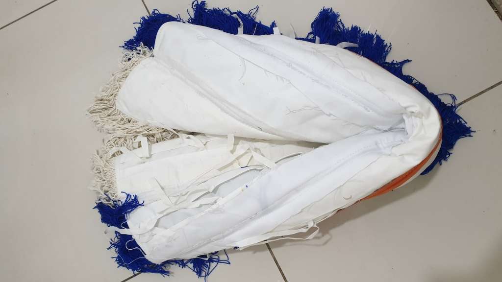 (WHITE COLOUR)..Hand-Made Foot Massaging Carpets (100x60)cm x .9kg (BID PER RUG)!!!