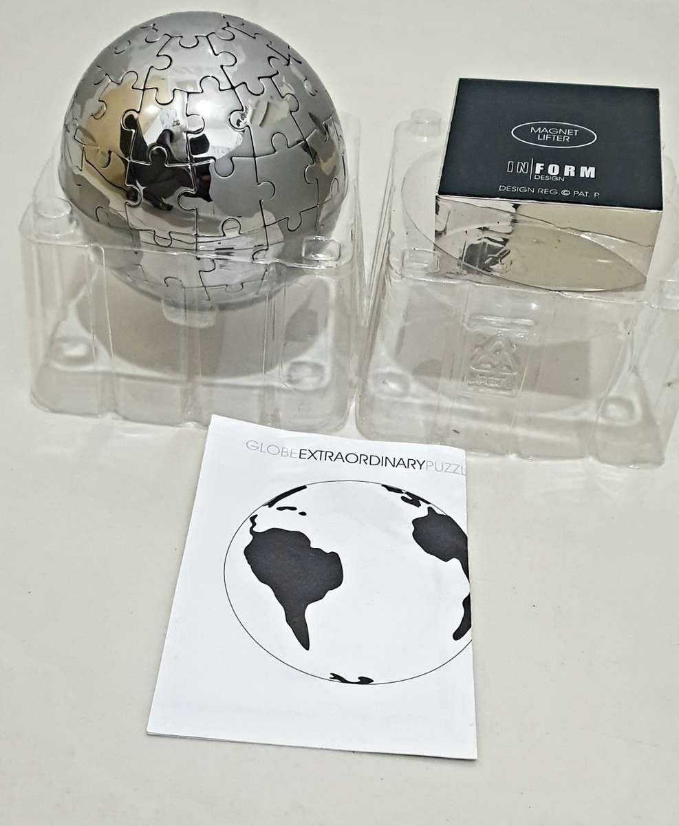UNBOXED Globe Extra-Ordinary Puzzle