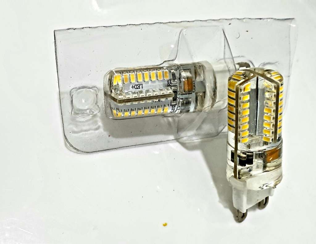 3w LED 95% Energy Saving Silicon Corn Replacement Bulbs (BID PER BULB)