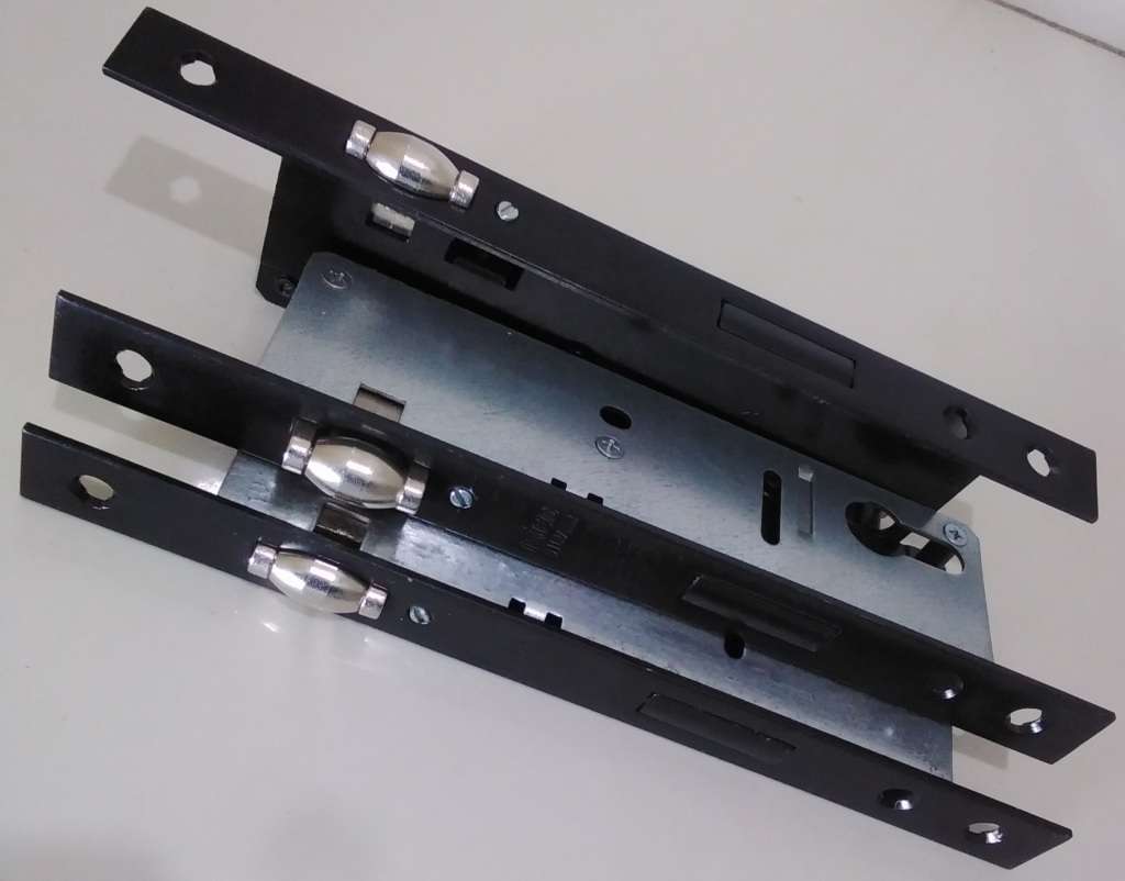 EBLOY Roller Narrow Lock (BID PER LOCK)!!!