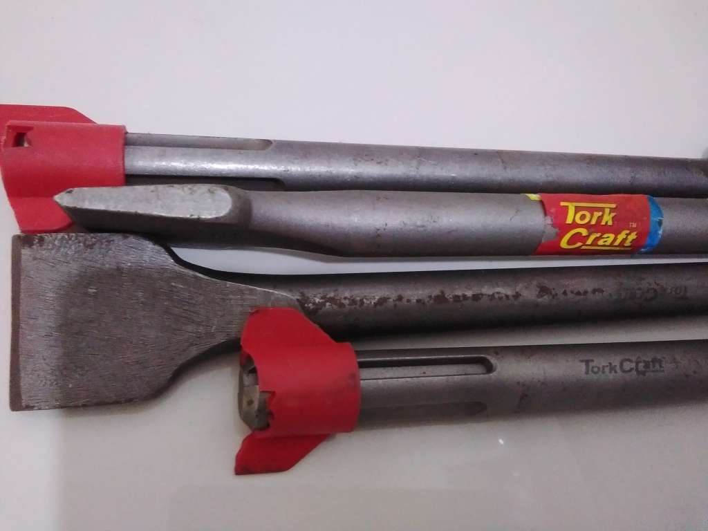 Tork Craft SDS Flat Chisels 18x280x40mm (BID PER PIECE)