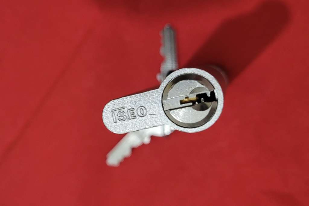 ISEO (ITALY) 110mm High Security Stainless Steel Cylinder Lock