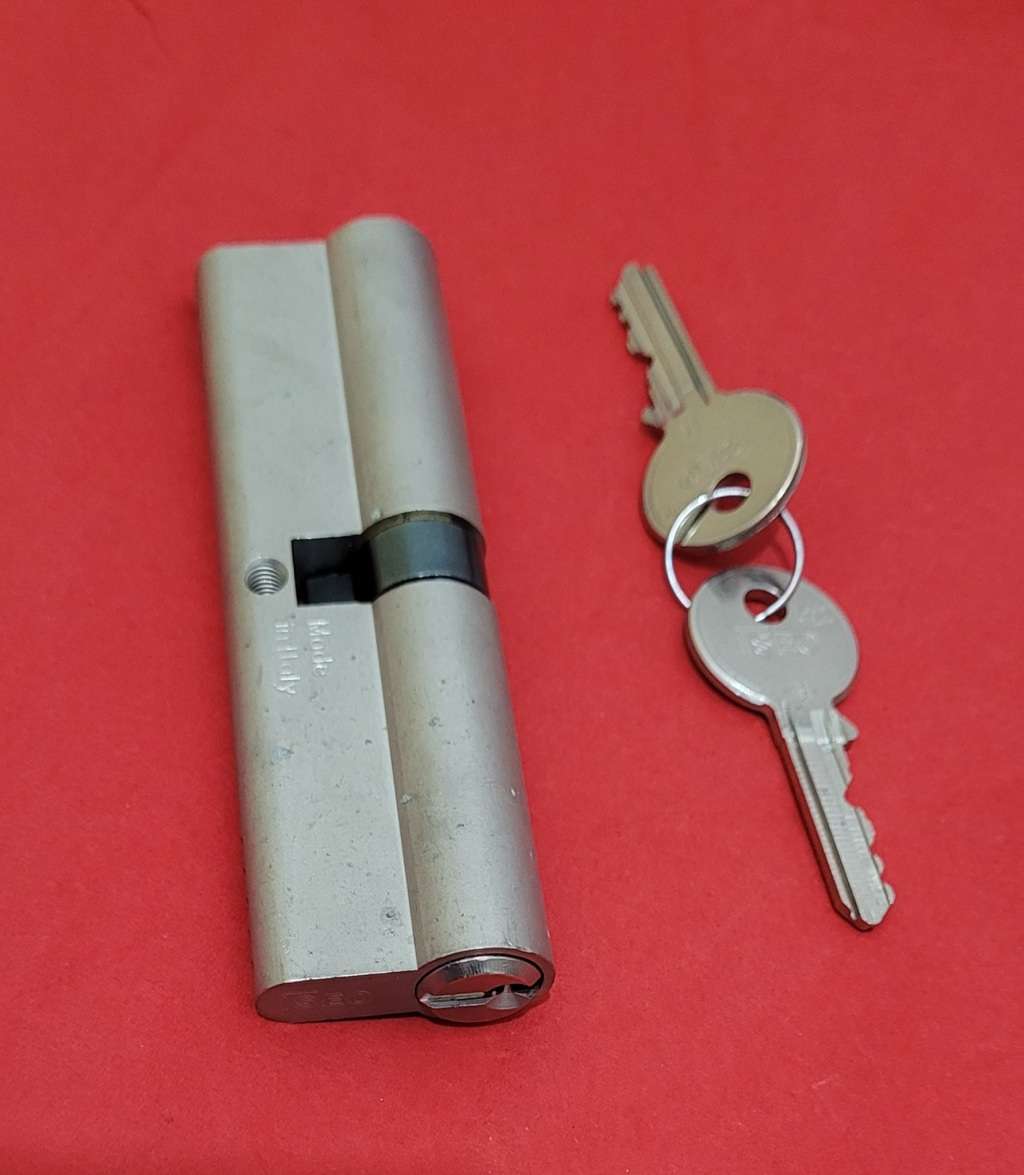 ISEO (ITALY) 110mm High Security Stainless Steel Cylinder Lock