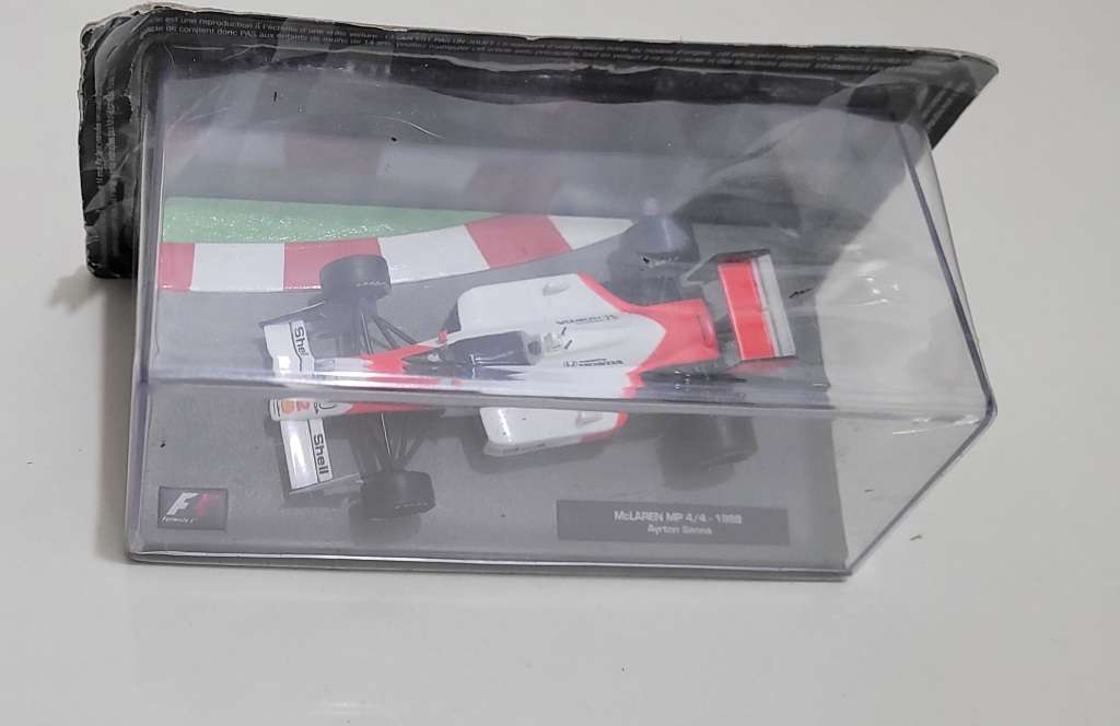 (One Lot) UNUSED 1:38 & Honda Mc Laren MP 4/4 1988 Vintage Scale Model Collectable Cars