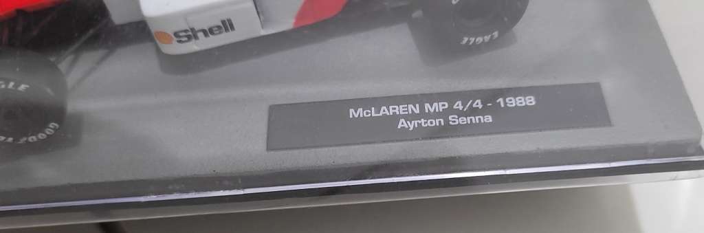 (One Lot) UNUSED 1:38 & Honda Mc Laren MP 4/4 1988 Vintage Scale Model Collectable Cars