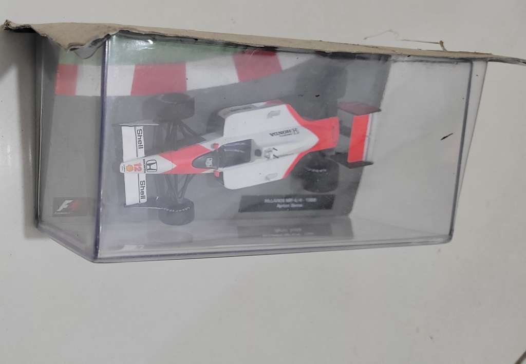 (One Lot) UNUSED 1:38 & Honda Mc Laren MP 4/4 1988 Vintage Scale Model Collectable Cars