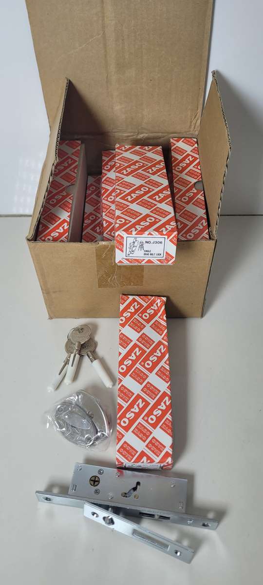 ZASO Quality Single Dead Bolt Lock, Complete With A set Of 3x Keys & Accessories. (Bid Per Piece)