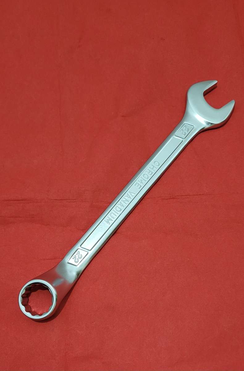 (28 & 22)mm Combination Wrench Spanners (Bid Per Lot)