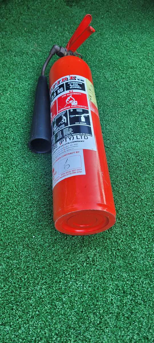 2.5Kg EMPTY Fire Extinguishers (Bid Per Piece)