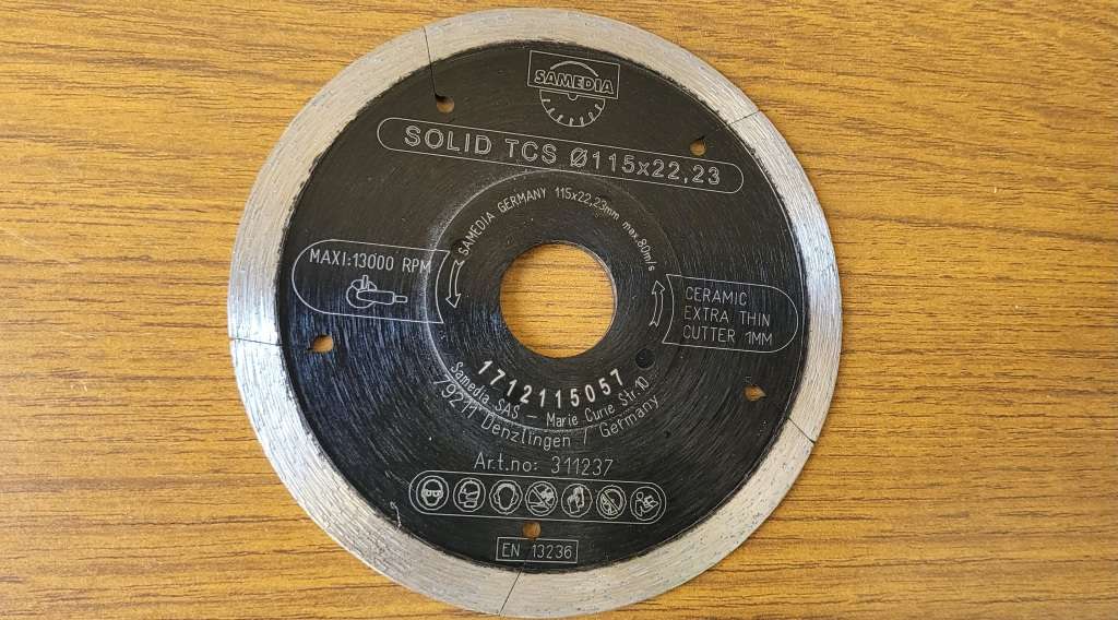 SAMEDIA Ceramic Tile Cutter. Solid TCS 115 x 22 x 23  (BID Per Piece)