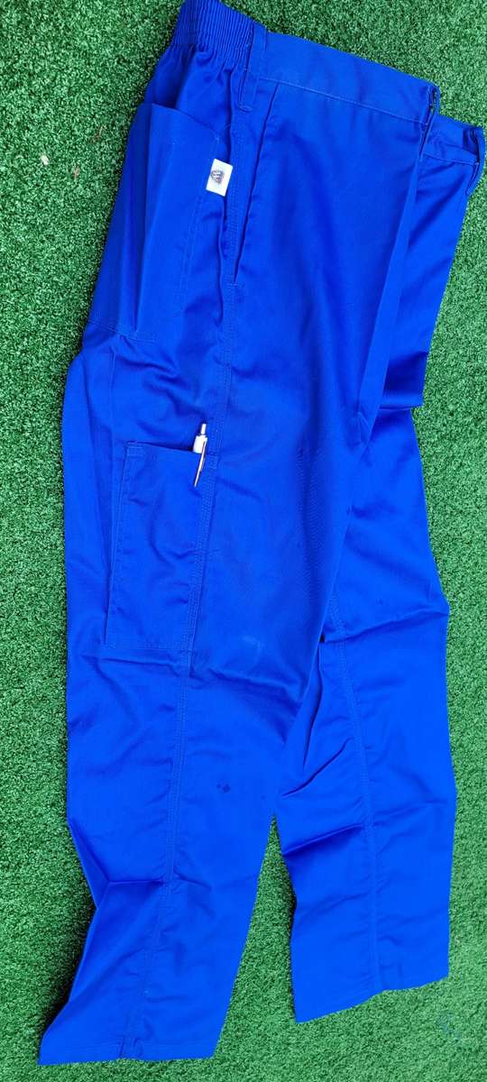 Size 34 Triple-Stitched Quality Work Pants ONLY. (Bid Per Piece)