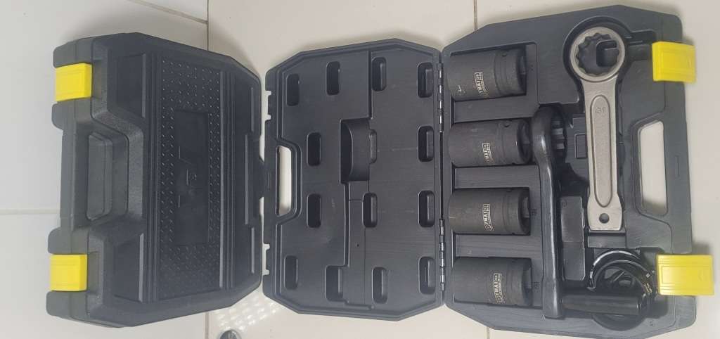 1/2" Square Drive Deep Socket Impact Set For Slogging Hammer/Wheel Slogger. (BID Per Piece)!!!