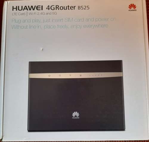 Huawei B525s-65a Wifi router in box