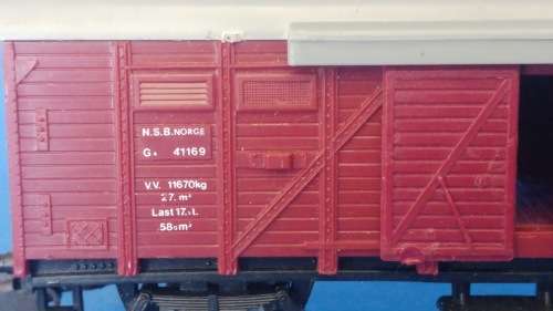 Lima Wooden Box wagon