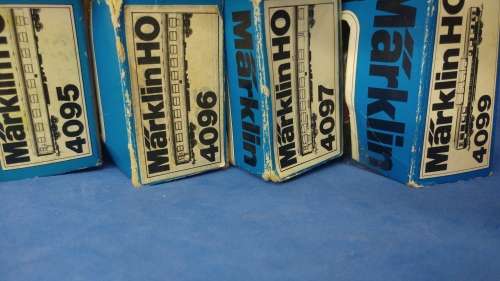 Marklin DB Passanger coaches X4