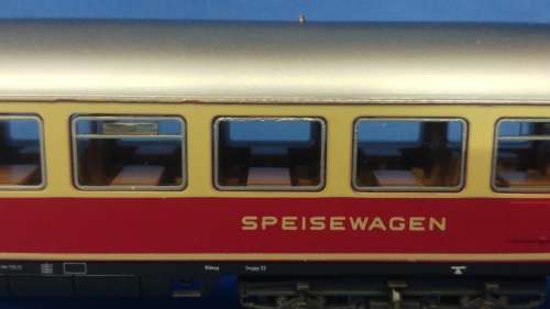 Marklin DB Passanger coaches X4