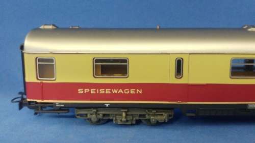 Marklin DB Passanger coaches X4