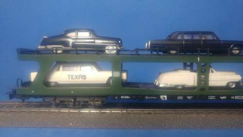 Marklin USA Cadillac car transporter