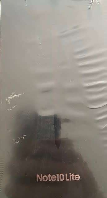 Samsung cell phone and Tablet combo