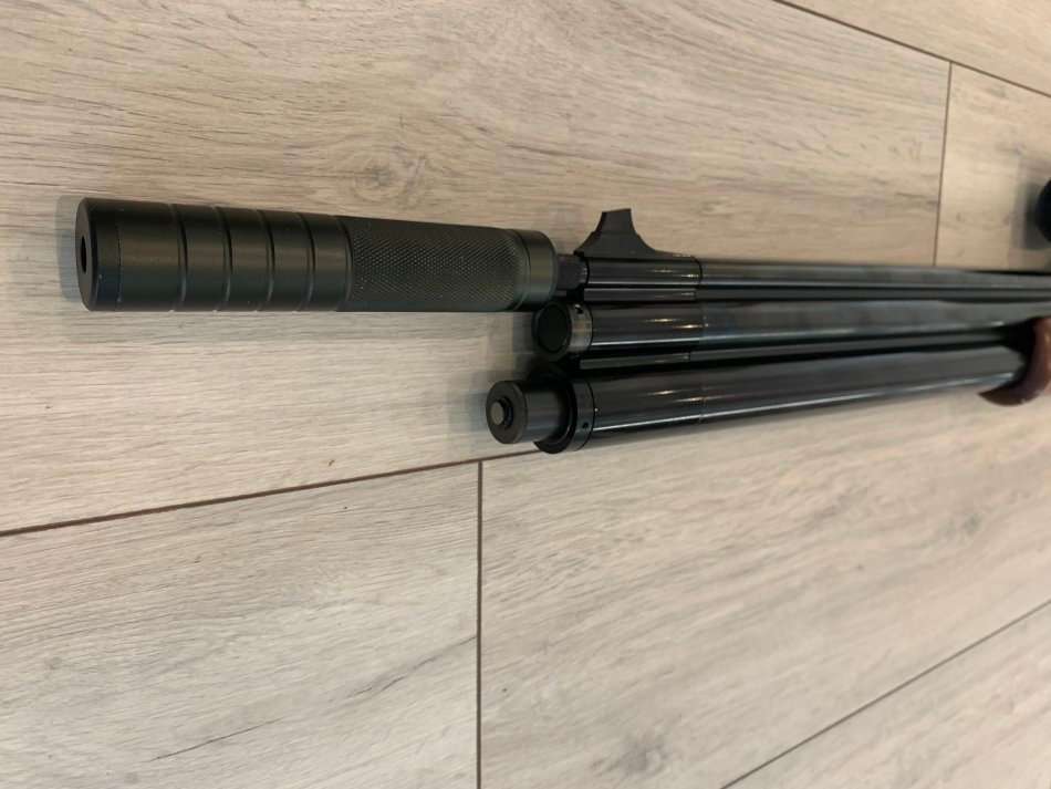 SUMATRA Carbine 5.5mm Air Rifle with extras. Excellent condition.