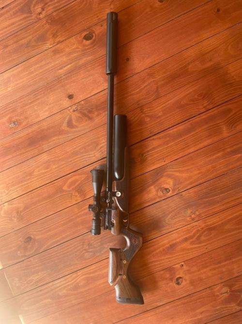 KRAL ARMS BIG HORN PCP AIR RIFLE IN 9MM with DONNYFL Emperor Silencer + Discovery 4-16x44 FFP scope