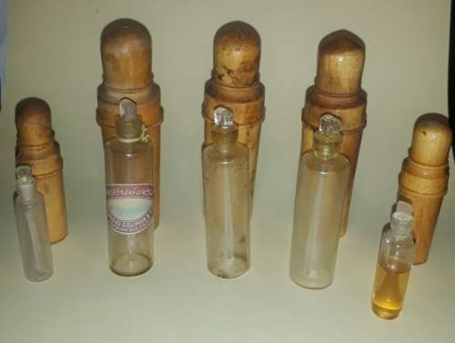 WWII: 5 Perfume Vials in Wooden Capsules from  Egypt, One with Left-Over Perfume.