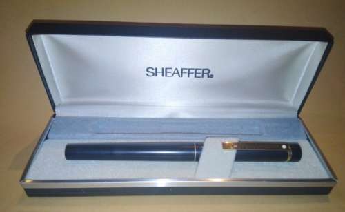 Horwood Pen Collection: White Dot Black and Gold Scheaffer Pen in Original Case