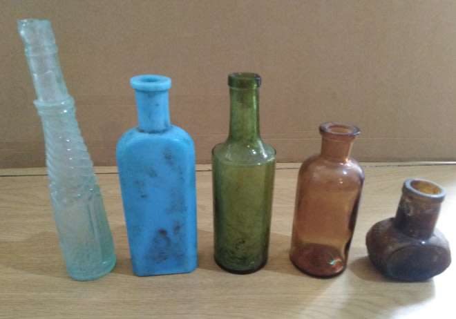 A Collection of 5 Vintage Bottles.