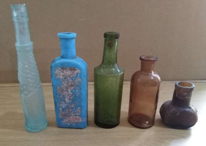 A Collection of 5 Vintage Bottles.