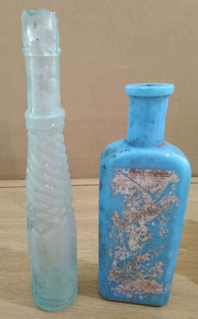 A Collection of 5 Vintage Bottles.