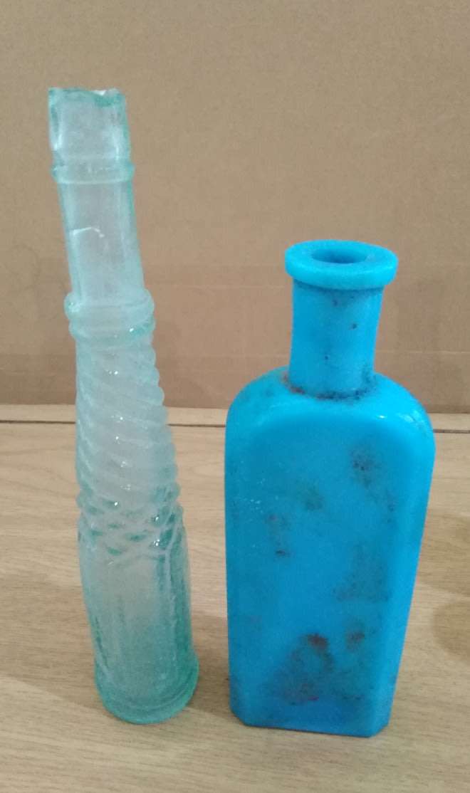 A Collection of 5 Vintage Bottles.